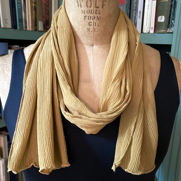 Vintage Crepe Mustard/Gold Oblong Scarf - Picture 5 of 7